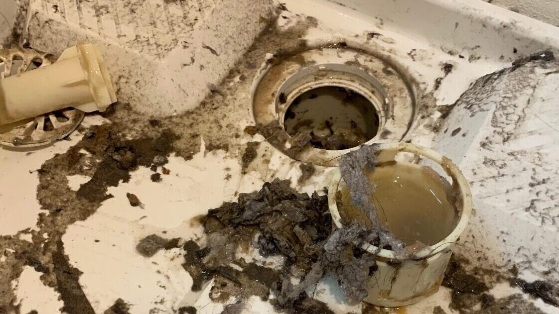 洗濯機排水口・トラップ汚れ清掃