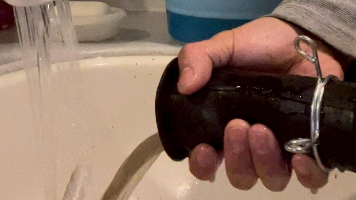 洗濯機内部の排水ホース