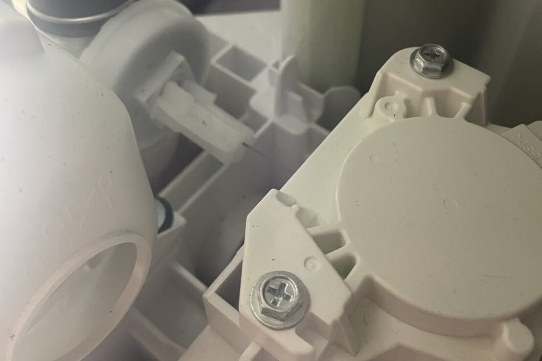 シャープ洗濯機 排水弁